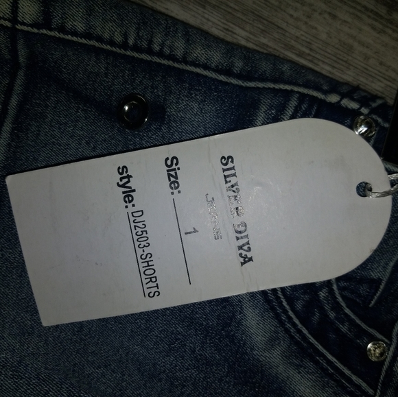 Silver Diva Push Up Shorts - Picture 4 of 4